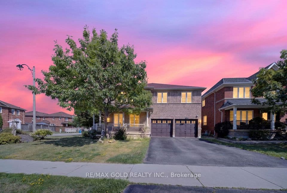 4 SUNNYVIEW Road, Brampton, ON L7A 3E3 – main photo