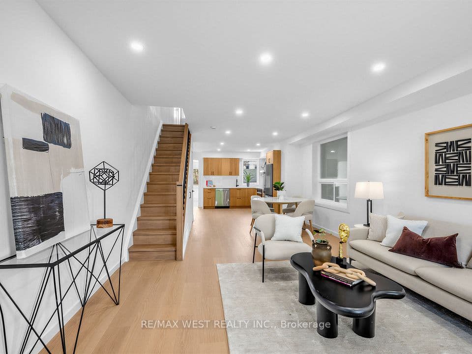 67 Day Avenue, Toronto, ON M6E 3W1 – photo 3