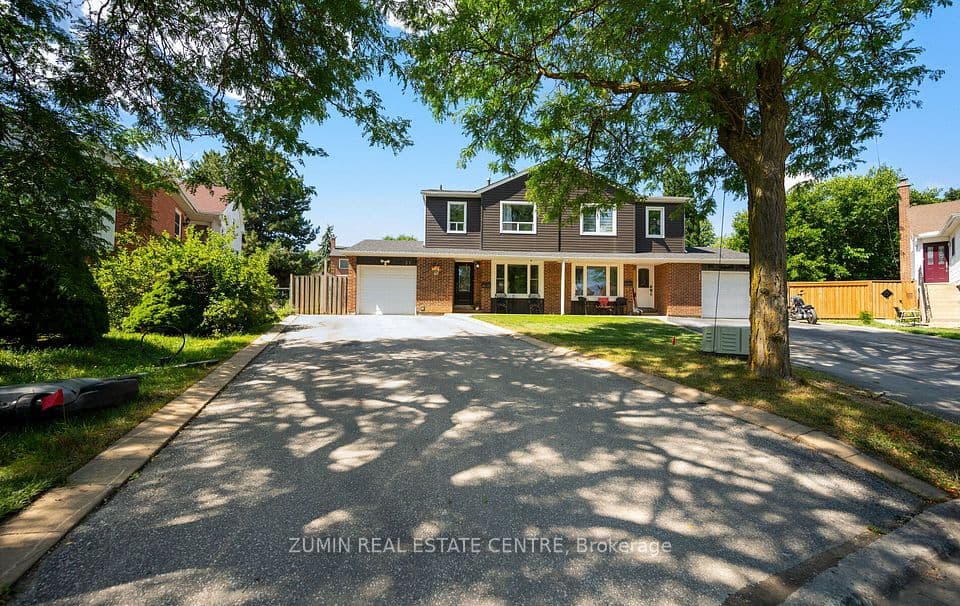 36 Jeanette Place, Brampton, ON L6S 3H6 – main photo