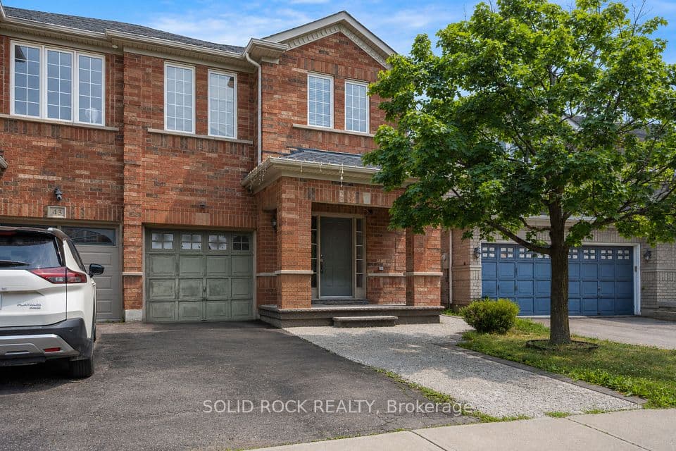 41 Trumpet Valley Boulevard, Brampton, ON L7A 2Z8 – main photo