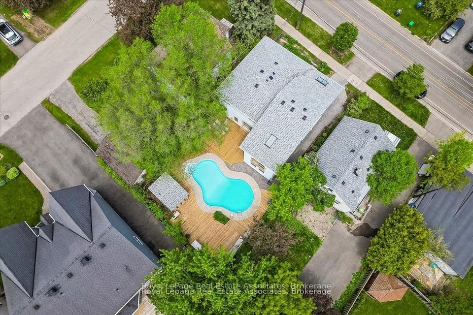 1168 Canterbury Road, Mississauga, ON L5G 4A2 – main photo