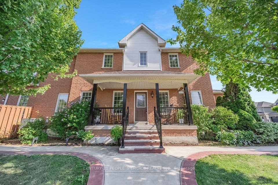 7448 Village Walk, Mississauga, ON L5W 2V7 – photo 3