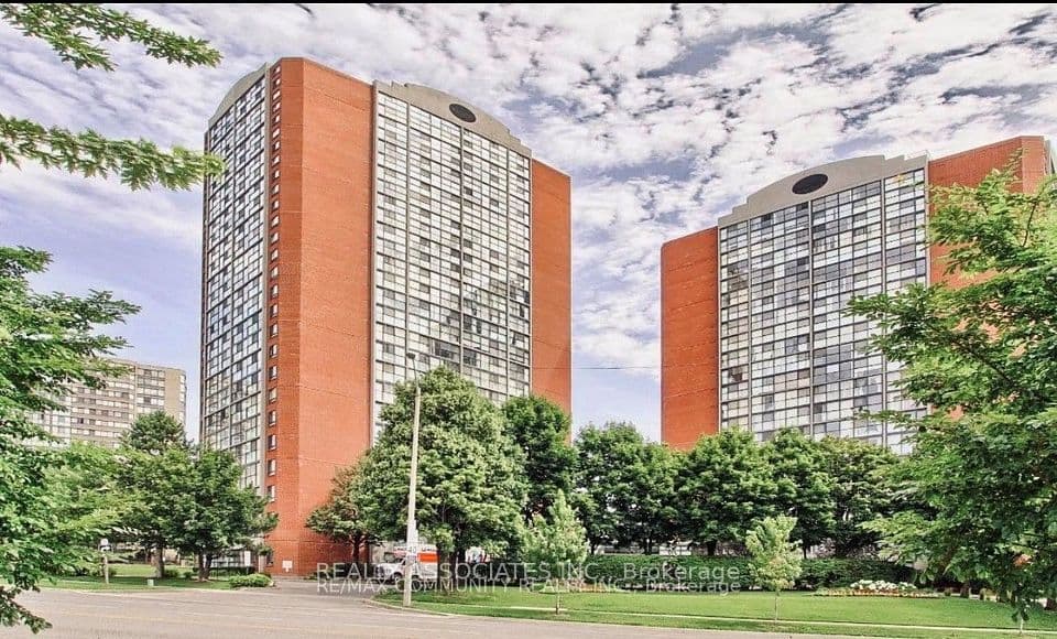 4185 Shipp Drive 2213, Mississauga, ON L4Z 2Y8 – main photo