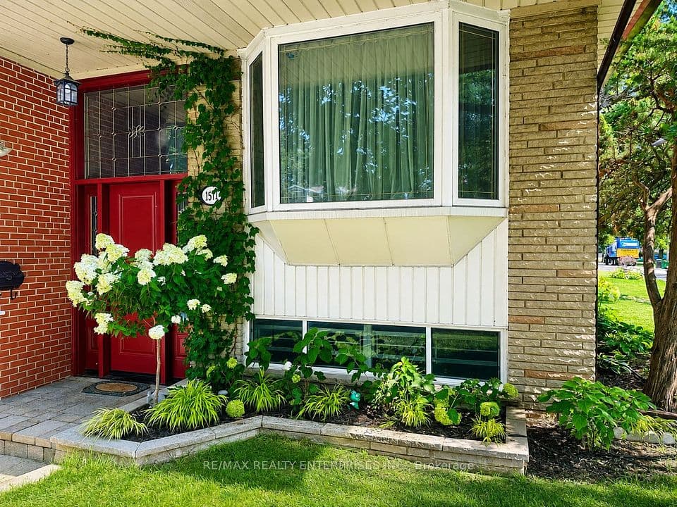 1571 Muir Road, Mississauga, ON L5E 2J3 – main photo