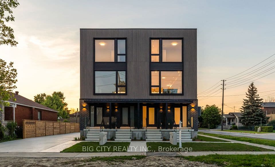 276 Lanor Avenue 3, Toronto, ON M8W 2P9 – photo 2