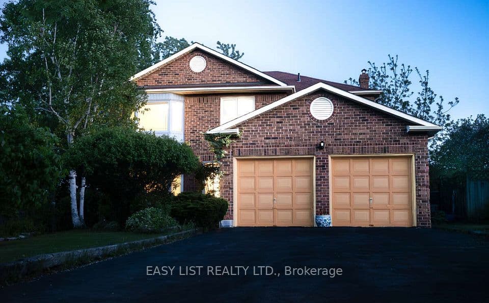 208 Anastasia Terrace, Mississauga, ON L5B 3A6 – photo 2