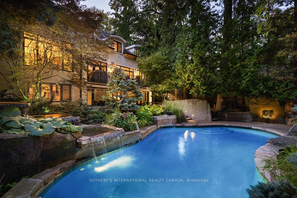 23 Edenbrook Hill, Toronto, ON M9A 3Z7 – photo 3