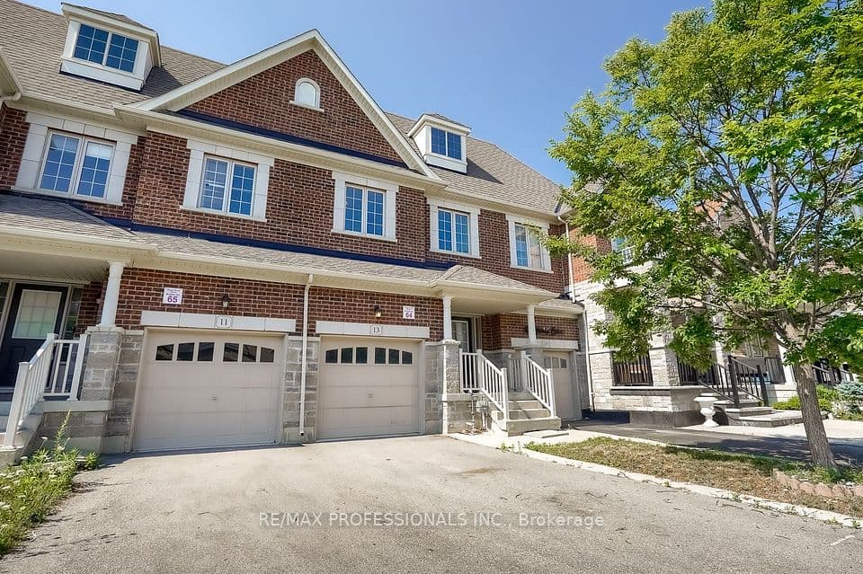 13 Yately Street, Brampton, ON L7A 4R9 – photo 2