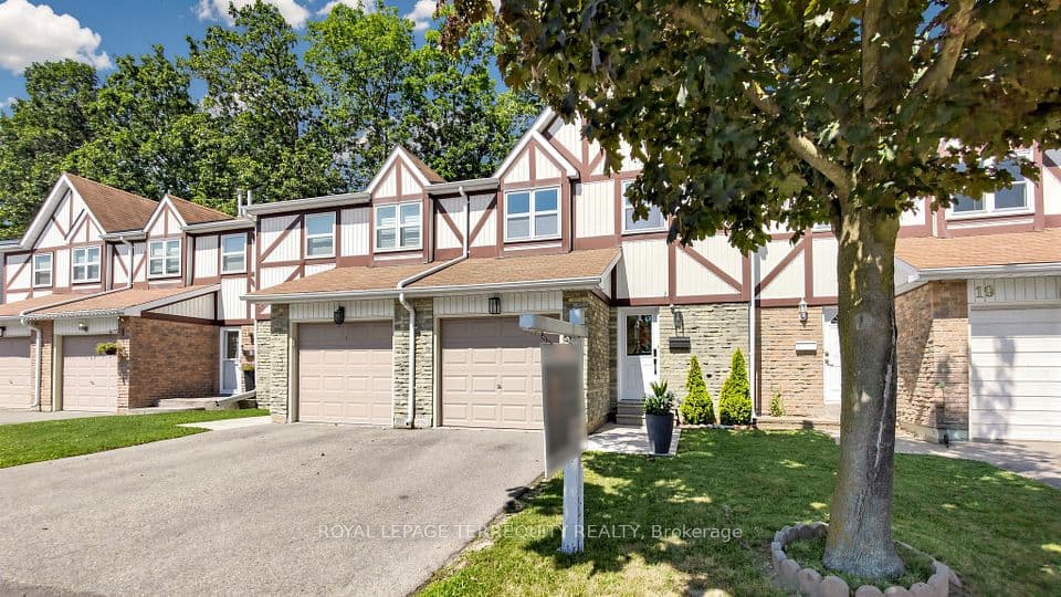 18 Morley Crescent 18, Brampton, ON L6S 3K8 – photo 2