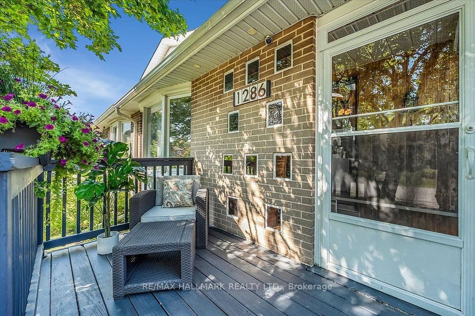 1286 Napier Crescent, Oakville, ON L6H 2A4 – photo 3