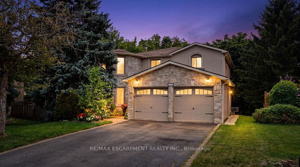 5172 Hidden Valley Court, Mississauga, ON L5M 3P1 – main photo