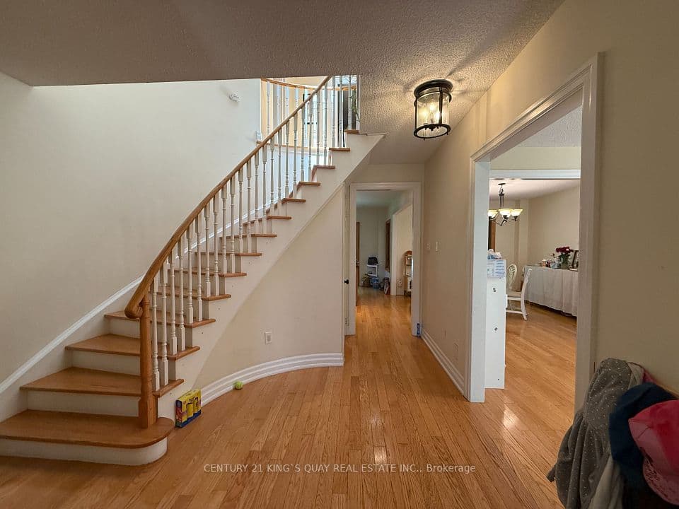 412 Freeman Crescent, Oakville, ON L6H 4R3 – photo 3