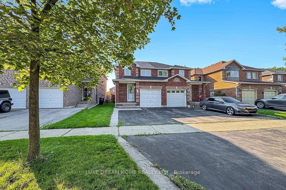 3937 Stoneham Way, Mississauga, ON L5N 6Y6 – photo 3