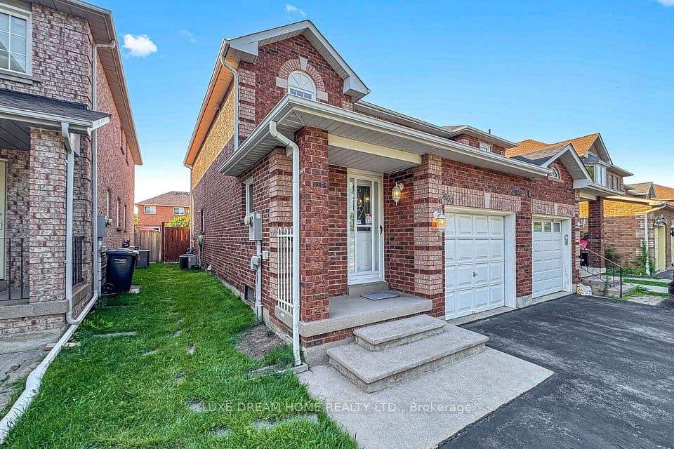 3937 Stoneham Way, Mississauga, ON L5N 6Y6 – main photo