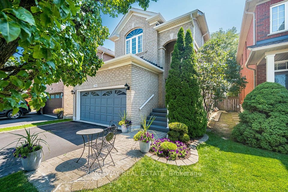 3598 Fountain Park Avenue, Mississauga, ON L5M 7G1 – photo 2