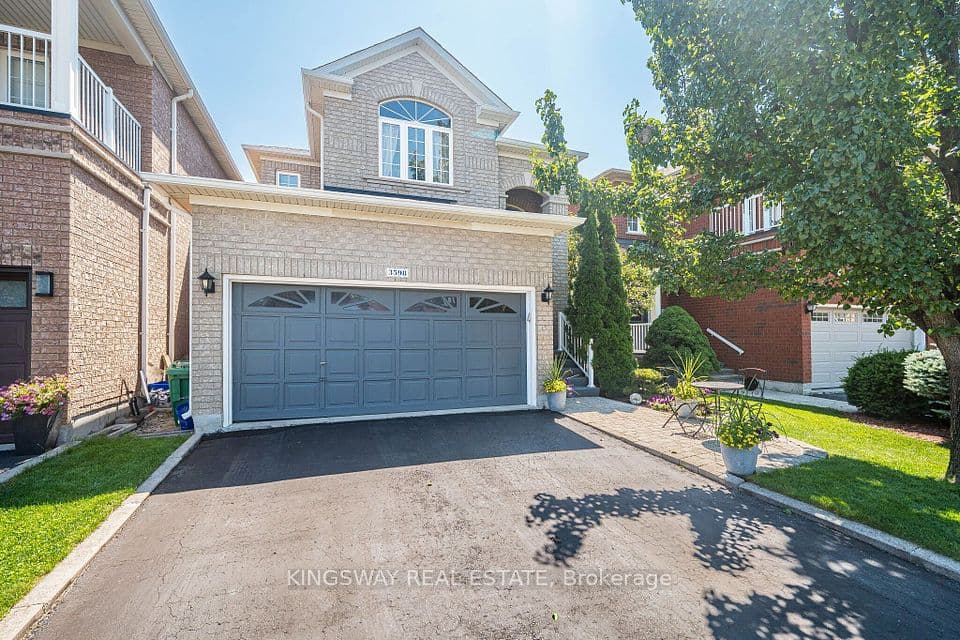 3598 Fountain Park Avenue, Mississauga, ON L5M 7G1 – main photo