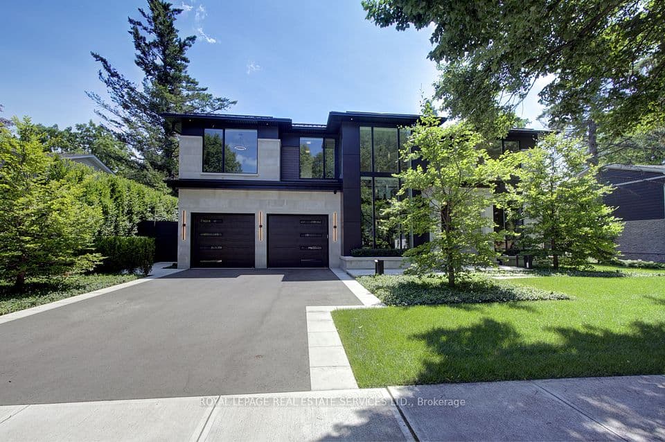1472 Oakhill Drive, Oakville, ON L6J 1Y5 – main photo