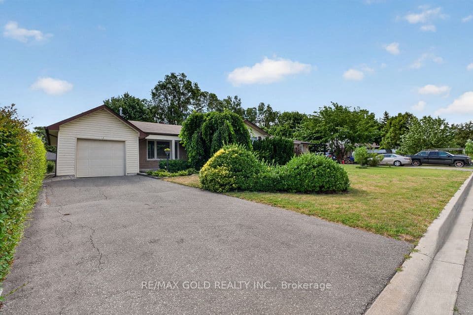 18 Esplanade Road, Brampton, ON L6T 2C7 – photo 2