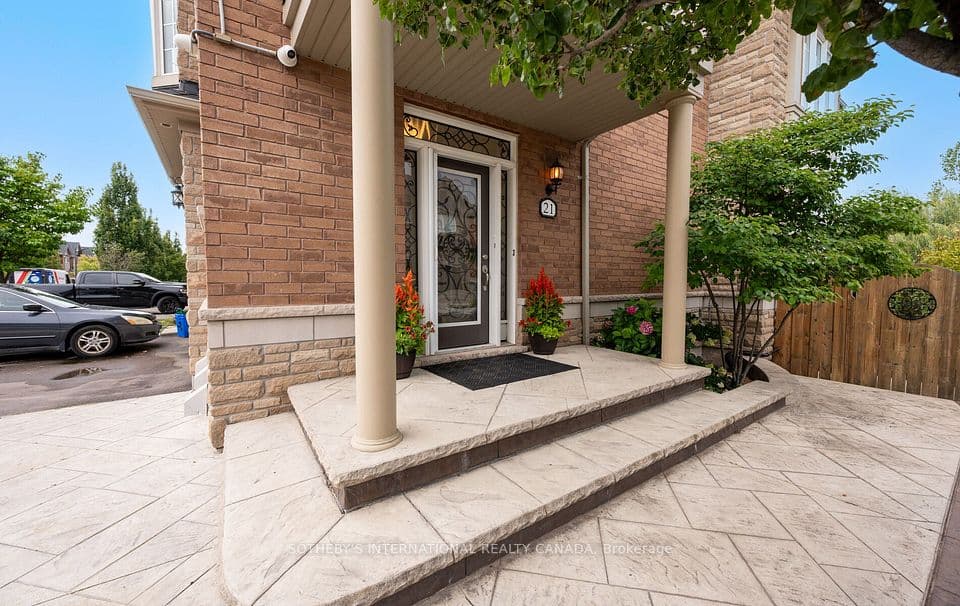 745 Farmstead Drive 21, Milton, ON L9T 8B1 – photo 3