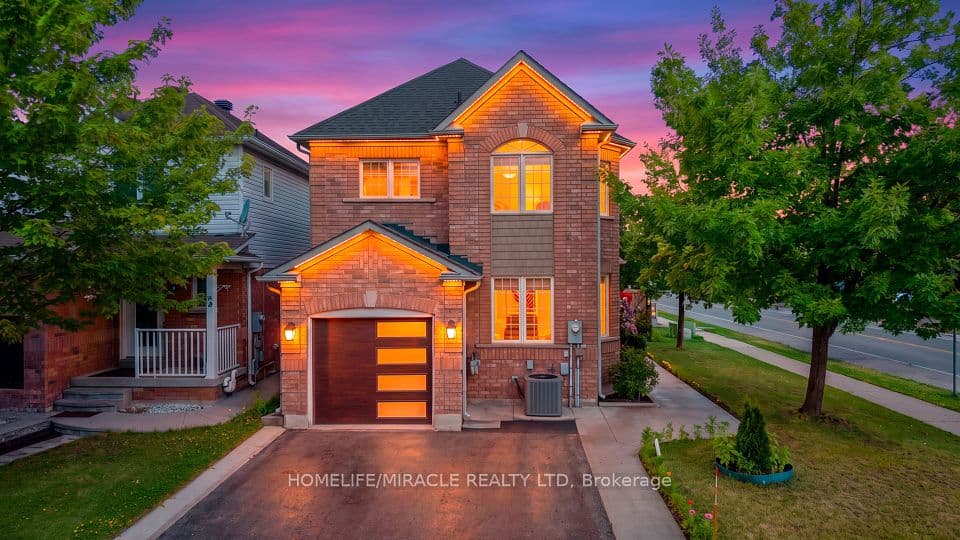 324 Edenbrook Hill Drive, Brampton, ON L7A 2L3 – main photo