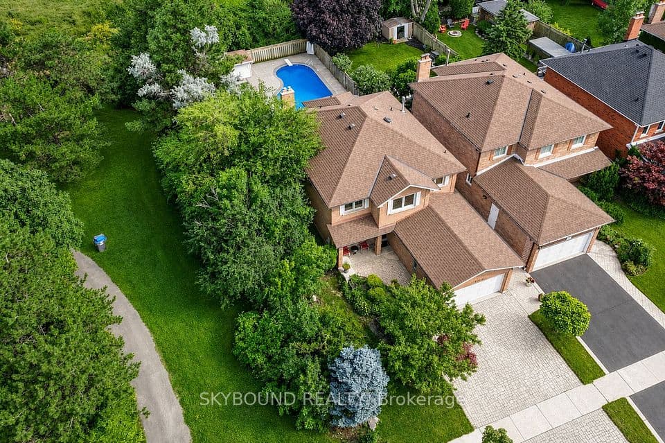 1944 Aldermead Road, Mississauga, ON L5M 3A1 – main photo