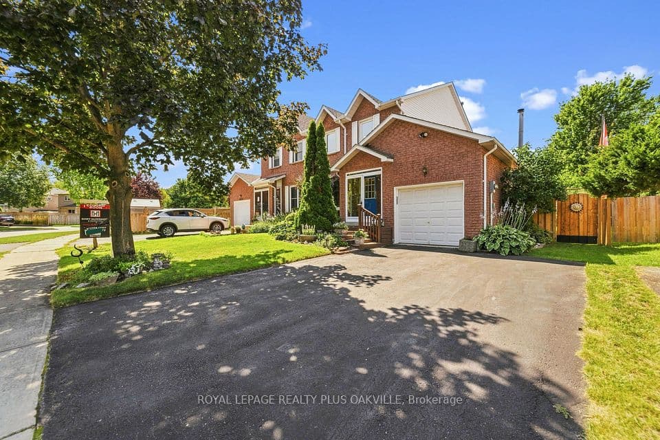 2238 MacLennan Drive, Oakville, ON L6H 5K2 – photo 2