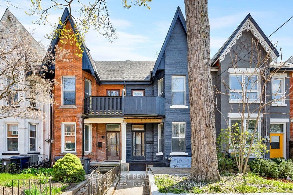 39 Noble Street, Toronto, ON M6K 2C7 – main photo