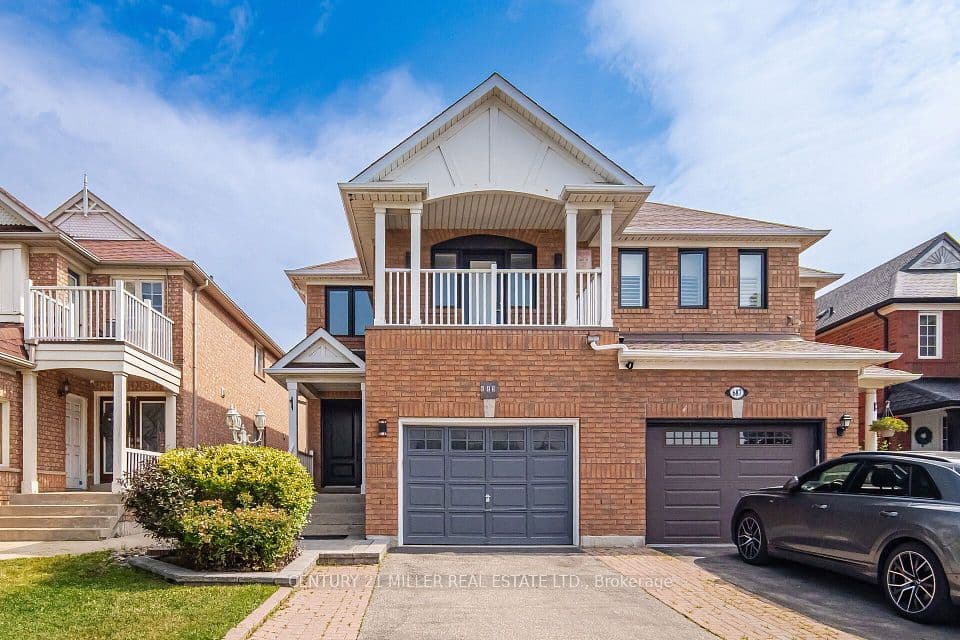 689 Macbeth Heights, Mississauga, ON L5W 1E5 – main photo