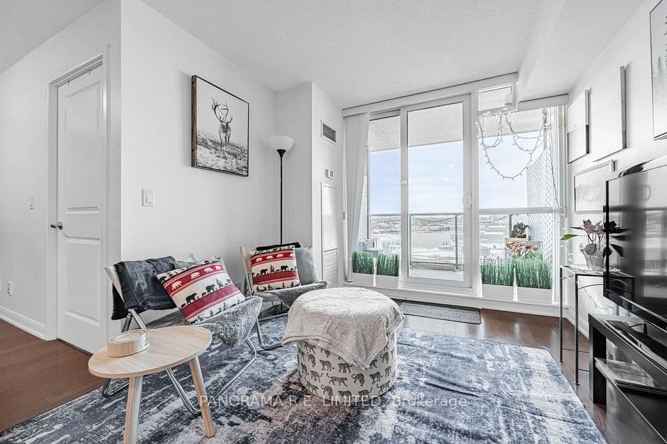 215 Sherway Gardens Road 1208, Toronto, ON M9C 0A4 – photo 2