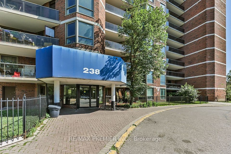 238 Albion Road 408, Toronto, ON M9W 6A7 – photo 2