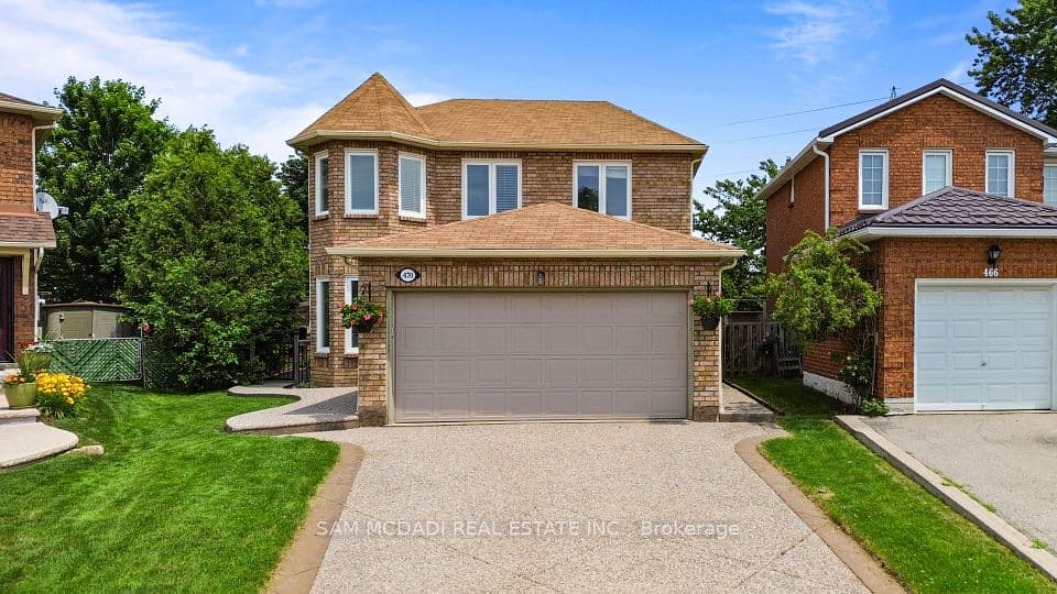 470 Aberfoyle Court, Mississauga, ON L4Z 2J5 – main photo