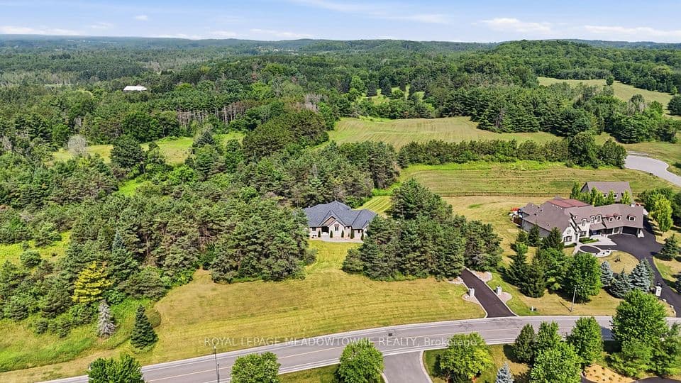20 Buckstown Trail, Caledon, ON L7E 4H7 – photo 3