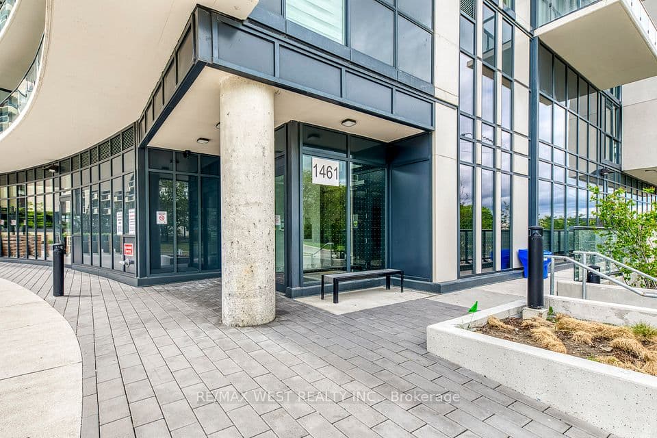 1461 Lawrence Avenue W 1104, Toronto, ON M6L 0A6 – photo 3
