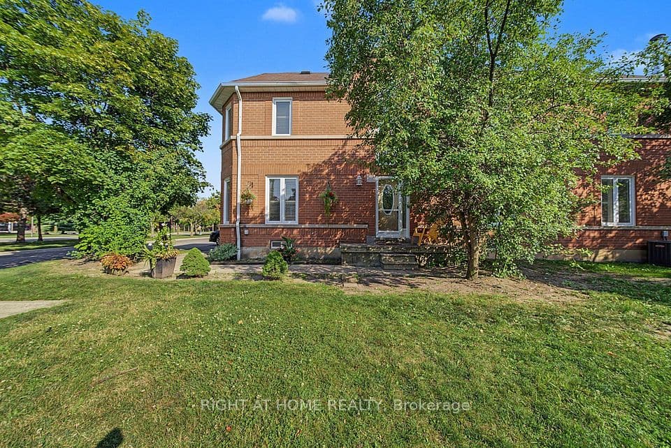 6050 Bidwell Trail 59, Mississauga, ON L5V 1V6 – photo 3