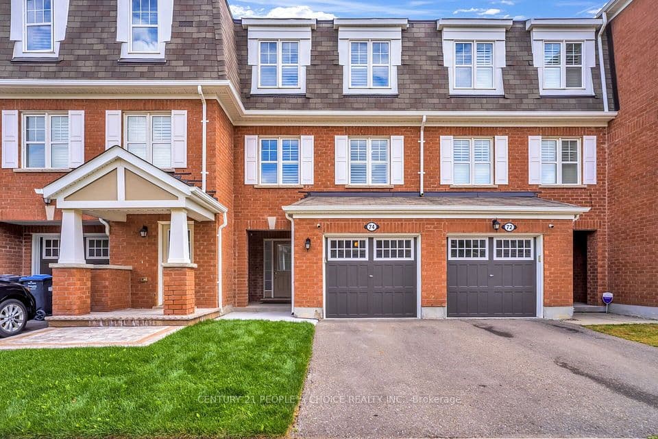74 Metro Crescent, Brampton, ON L7A 4P1 – photo 2