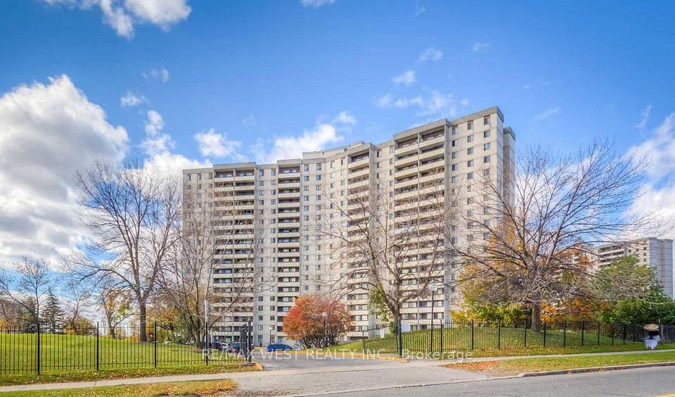 5 San Romano Way 1510, Toronto, ON M3N 2Y4 – main photo