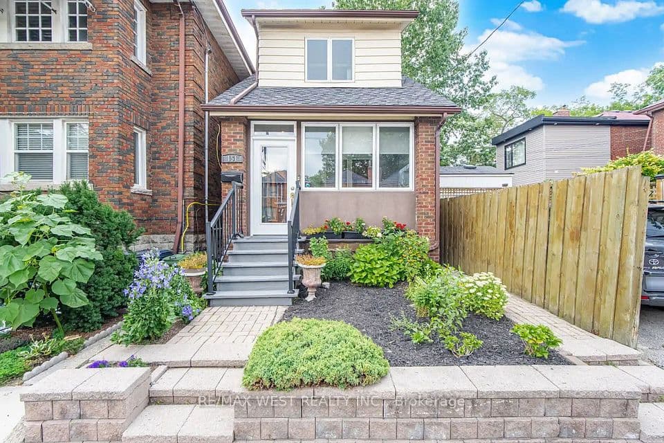 151 Jane Street, Toronto, ON M6S 3Y8 – photo 3