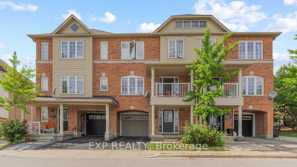 45 October Place, Brampton, ON L6Y 0R6 – photo 2