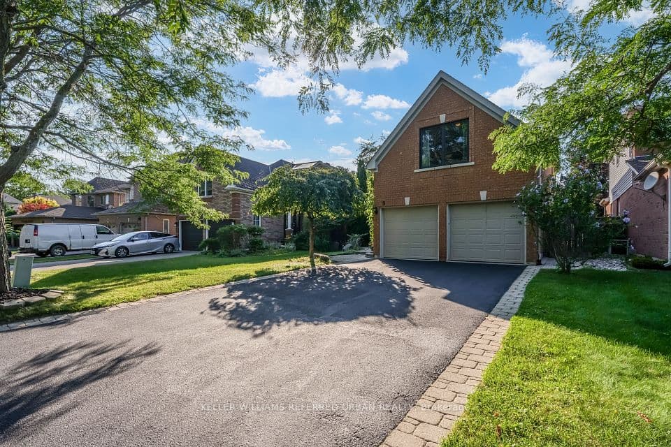 9 Stone Street, Halton Hills, ON L7G 5W6 – main photo