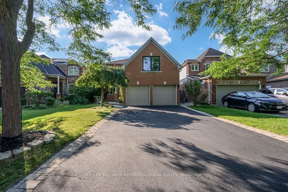 9 Stone Street, Halton Hills, ON L7G 5W6 – photo 2