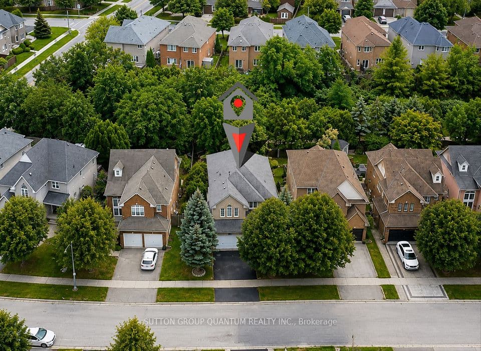 2092 Glenfield Road, Oakville, ON L6M 3S4 – main photo
