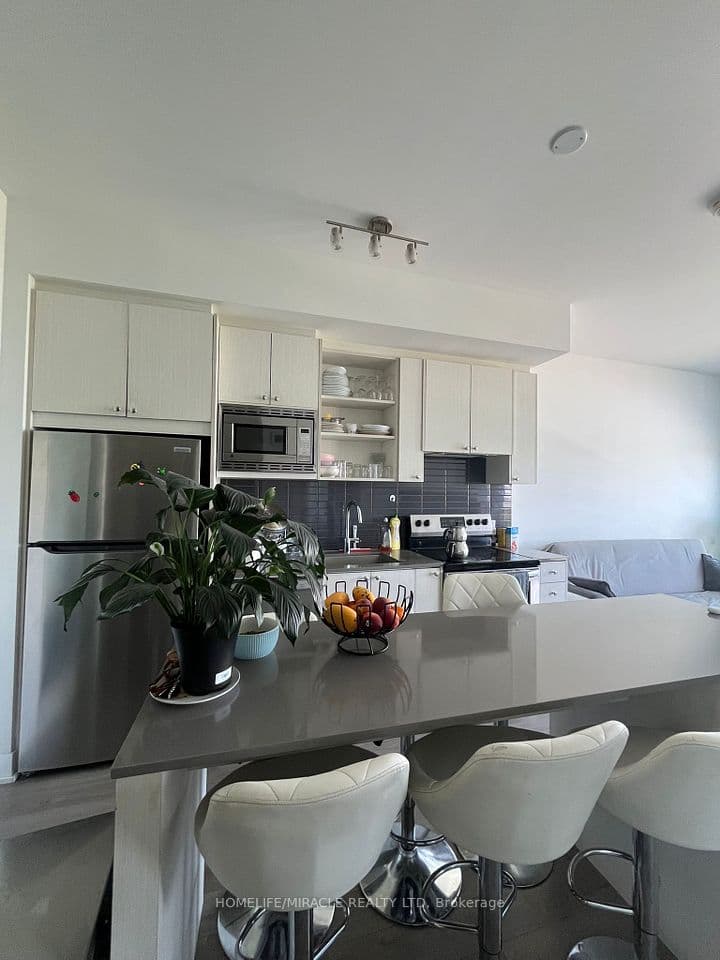 60 George Drive 306, Toronto, ON M3K 2C5 – photo 2