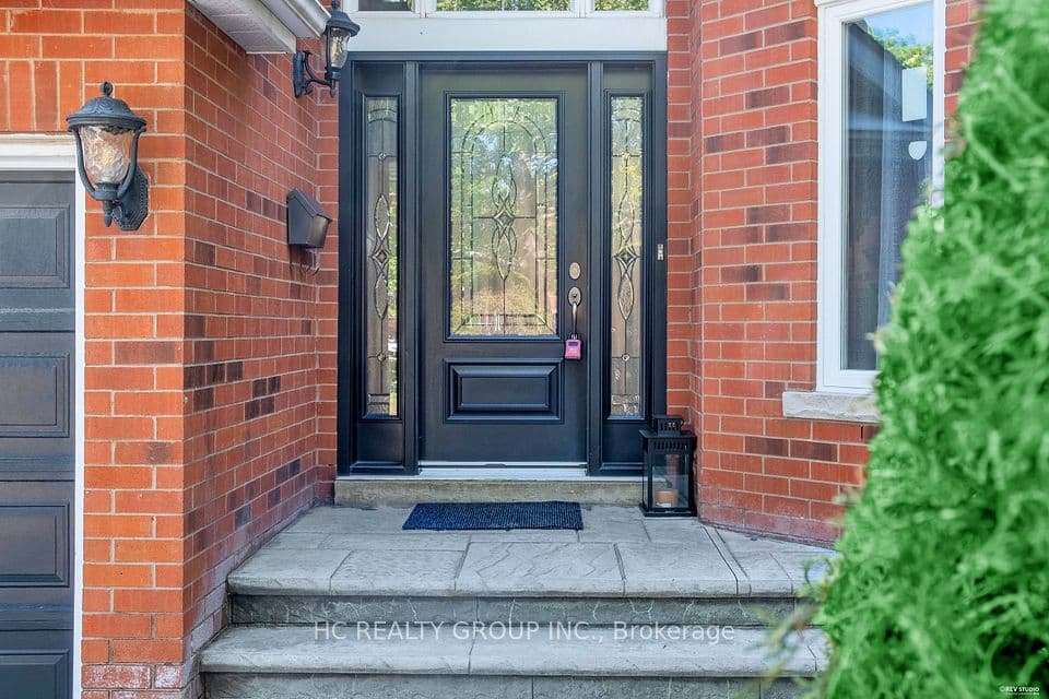 298 Northwood Drive, Oakville, ON L6M 1M7 – photo 3