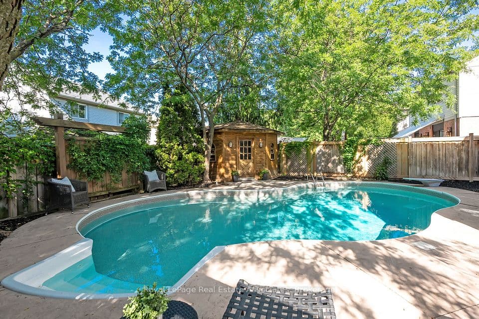 5824 Cornell Crescent, Mississauga, ON L5M 5R5 – photo 2