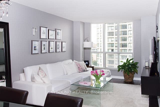 2287 Lake Shore Boulevard W 505, Toronto, ON M8V 3Y1 – photo 2