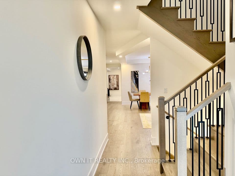 33 Lost Canyon Way, Brampton, ON L6X 3A6 – photo 3