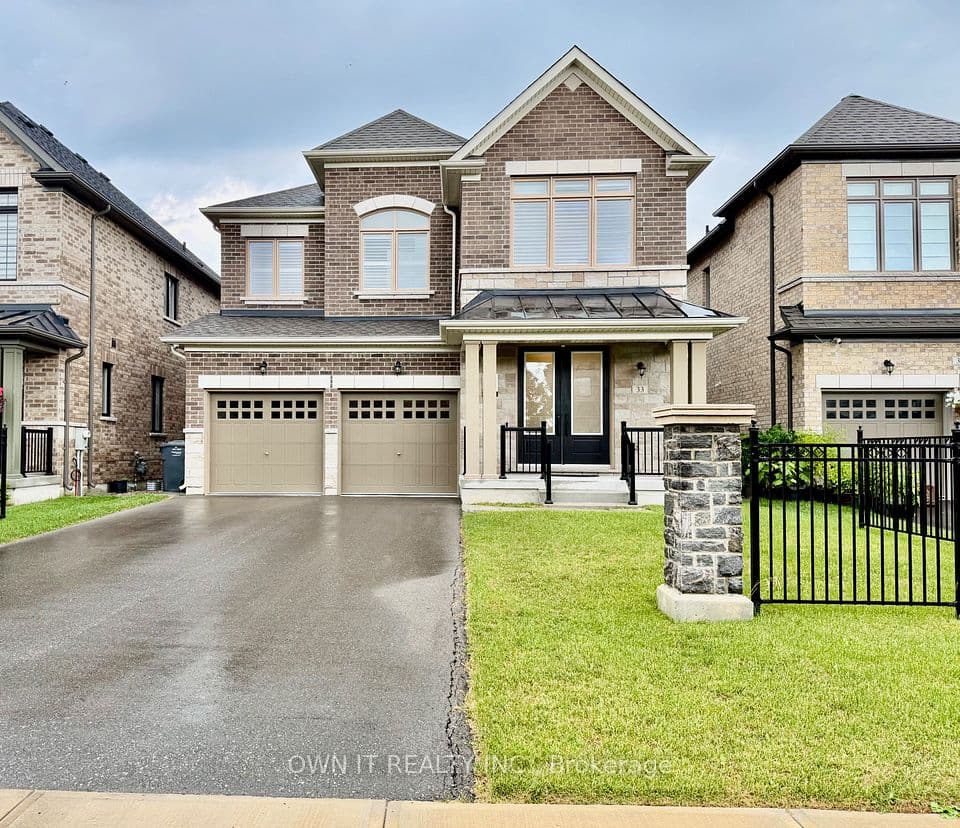 33 Lost Canyon Way, Brampton, ON L6X 3A6 – main photo