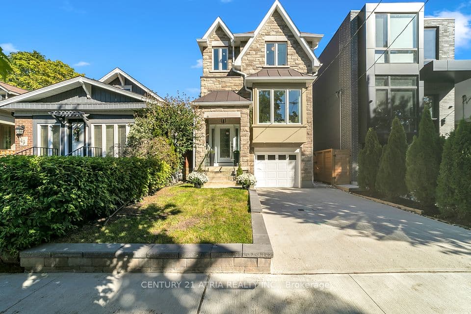 47 Eighth Street, Toronto, ON M8V 3C2 – main photo