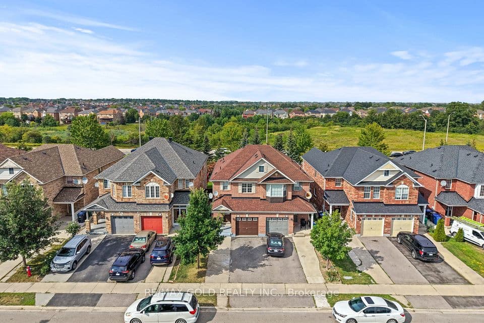 61 Herdwick Street, Brampton, ON L6S 6L6 – photo 3