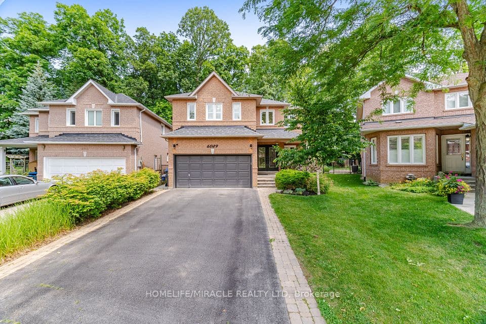6089 Carradine Court, Mississauga, ON L5V 2C2 – main photo